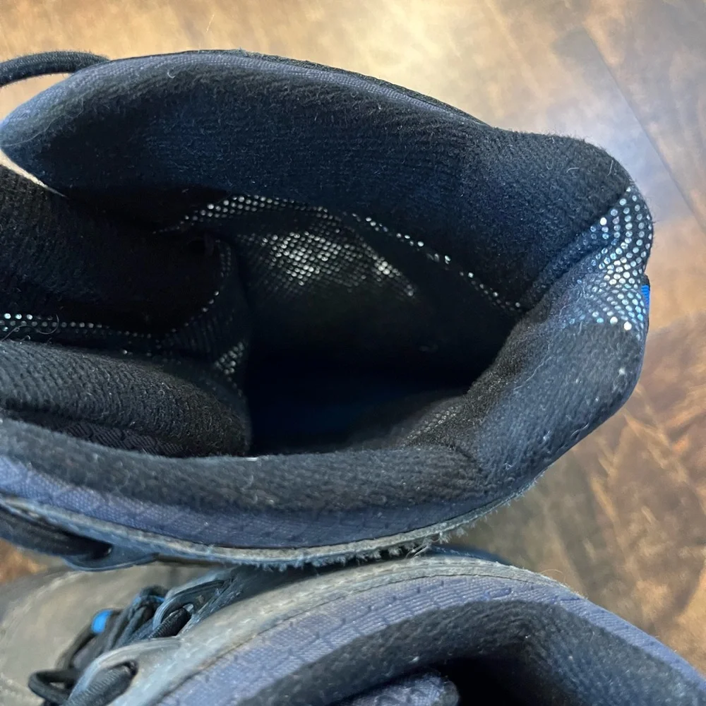 Columbia Kids bugaboo Omni heat waterproof snow boots.
